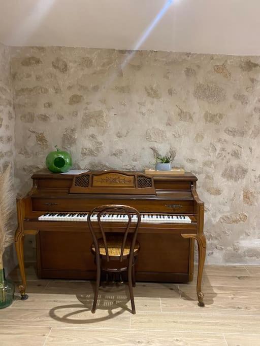 Loft En Plein Coeur Du Village Saint-Paul-de-Vence Buitenkant foto
