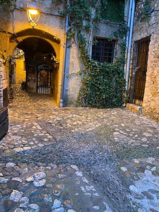 Loft En Plein Coeur Du Village Saint-Paul-de-Vence Buitenkant foto
